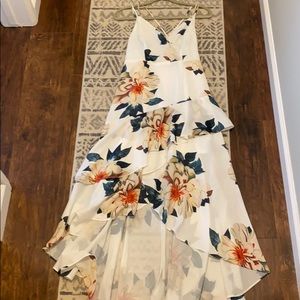 Lulus Floral Dress Size S NWT